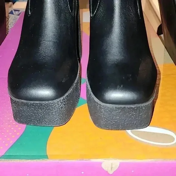 Abound platform boot nwob