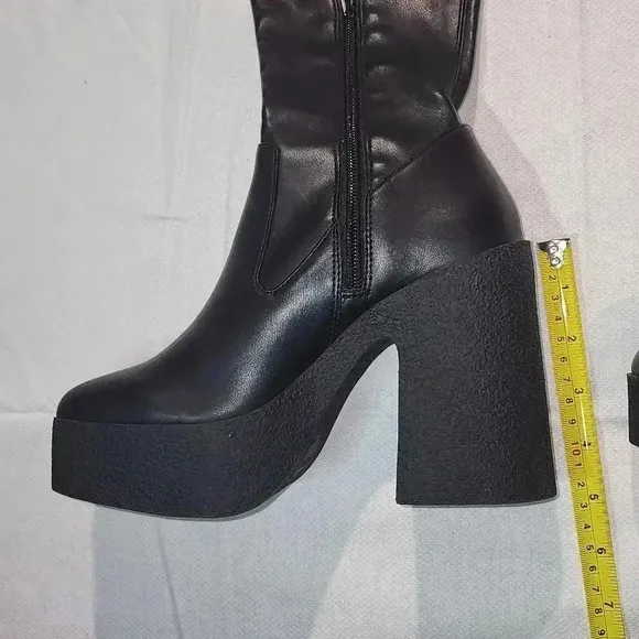 Abound platform boot nwob