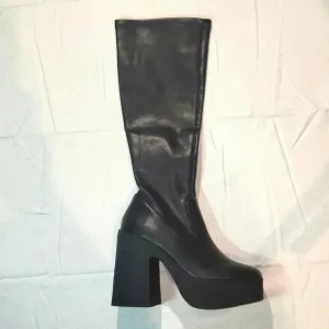 Abound platform boot nwob
