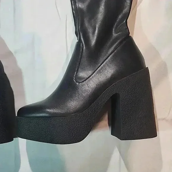 Abound platform boot nwob