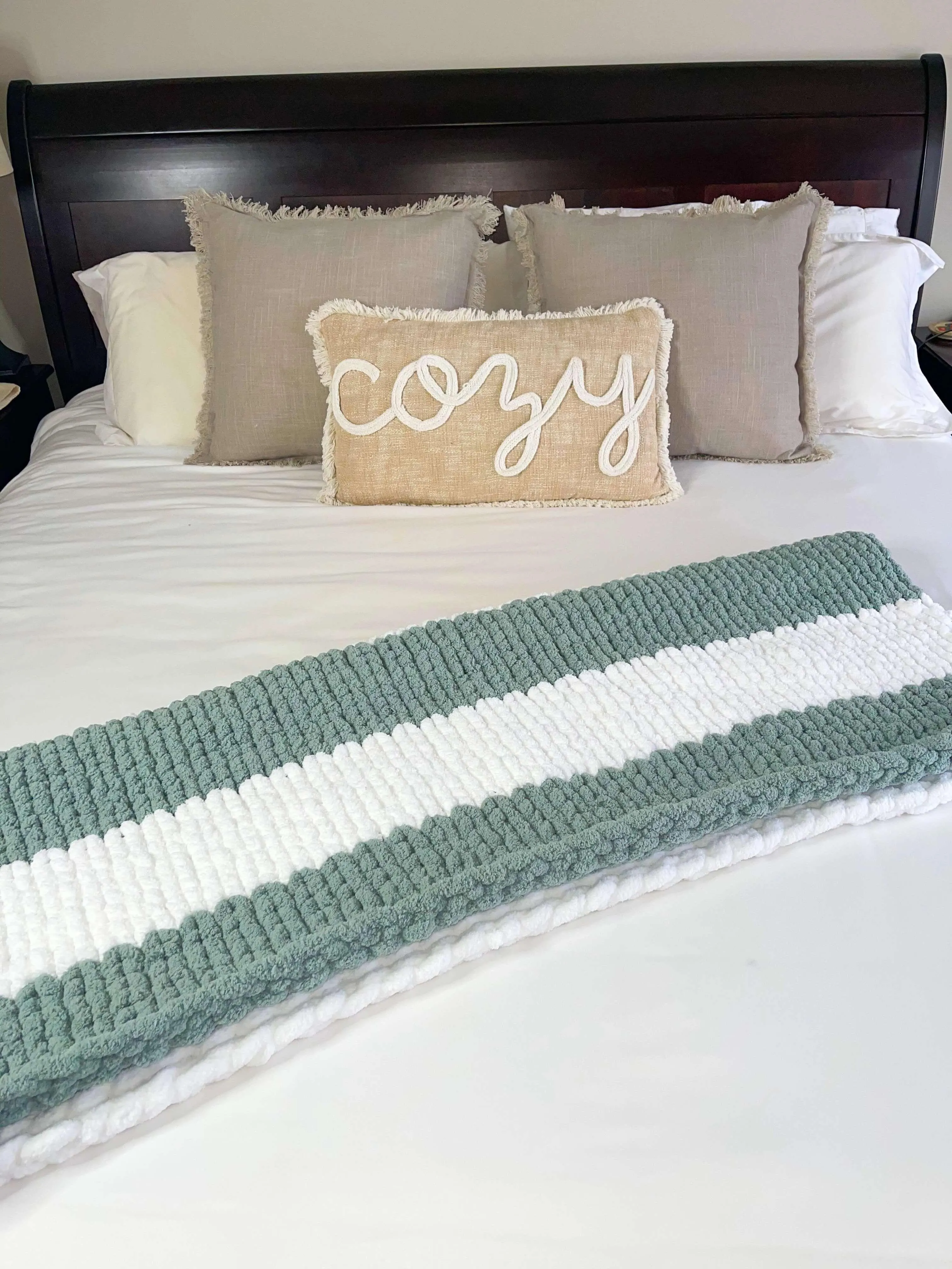 Aglow Babe Cozy Throw