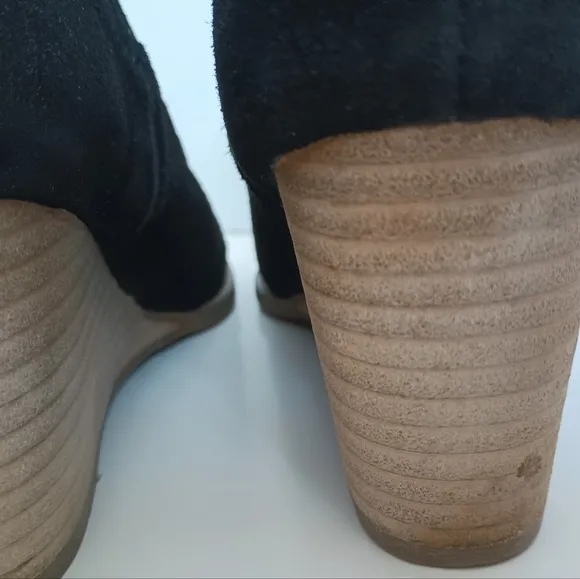 Blondo Womens Waterproof Suede Ankle Boot Size 8.5 Black Wood Wedge Heel