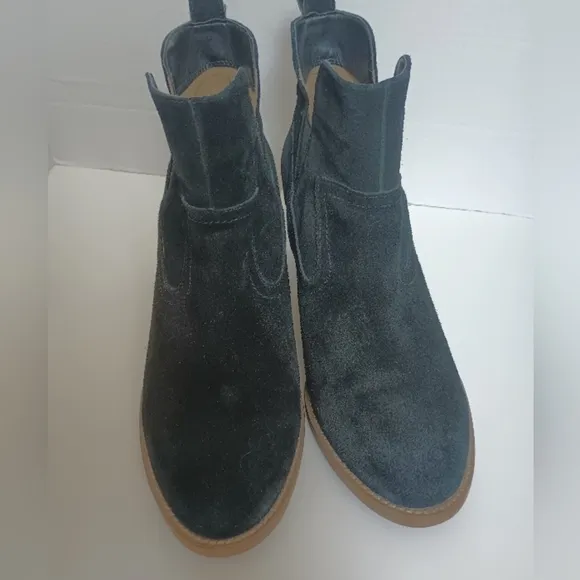 Blondo Womens Waterproof Suede Ankle Boot Size 8.5 Black Wood Wedge Heel