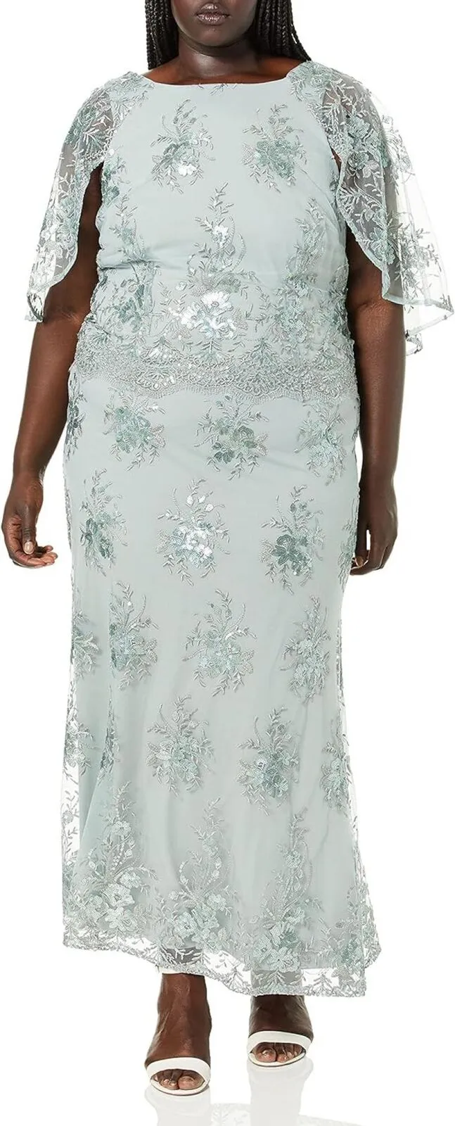 Brianna Women's Plus Size Scallop Embroidered Gown 2443