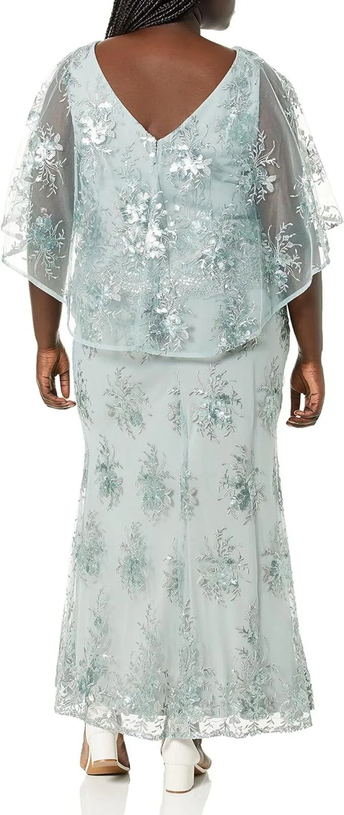 Brianna Women's Plus Size Scallop Embroidered Gown 2443