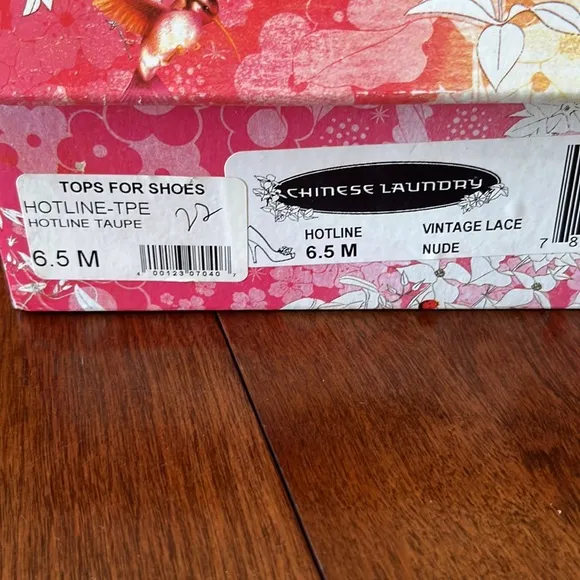 Chinese Laundry lace pumps sz 6.5