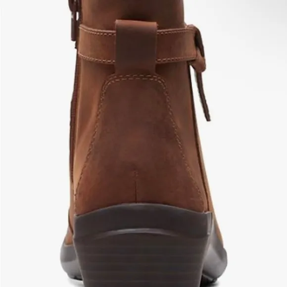 Clarks Womens Angie Spice Brown Leather Stacked Heel Ankle Boots Shoes S…