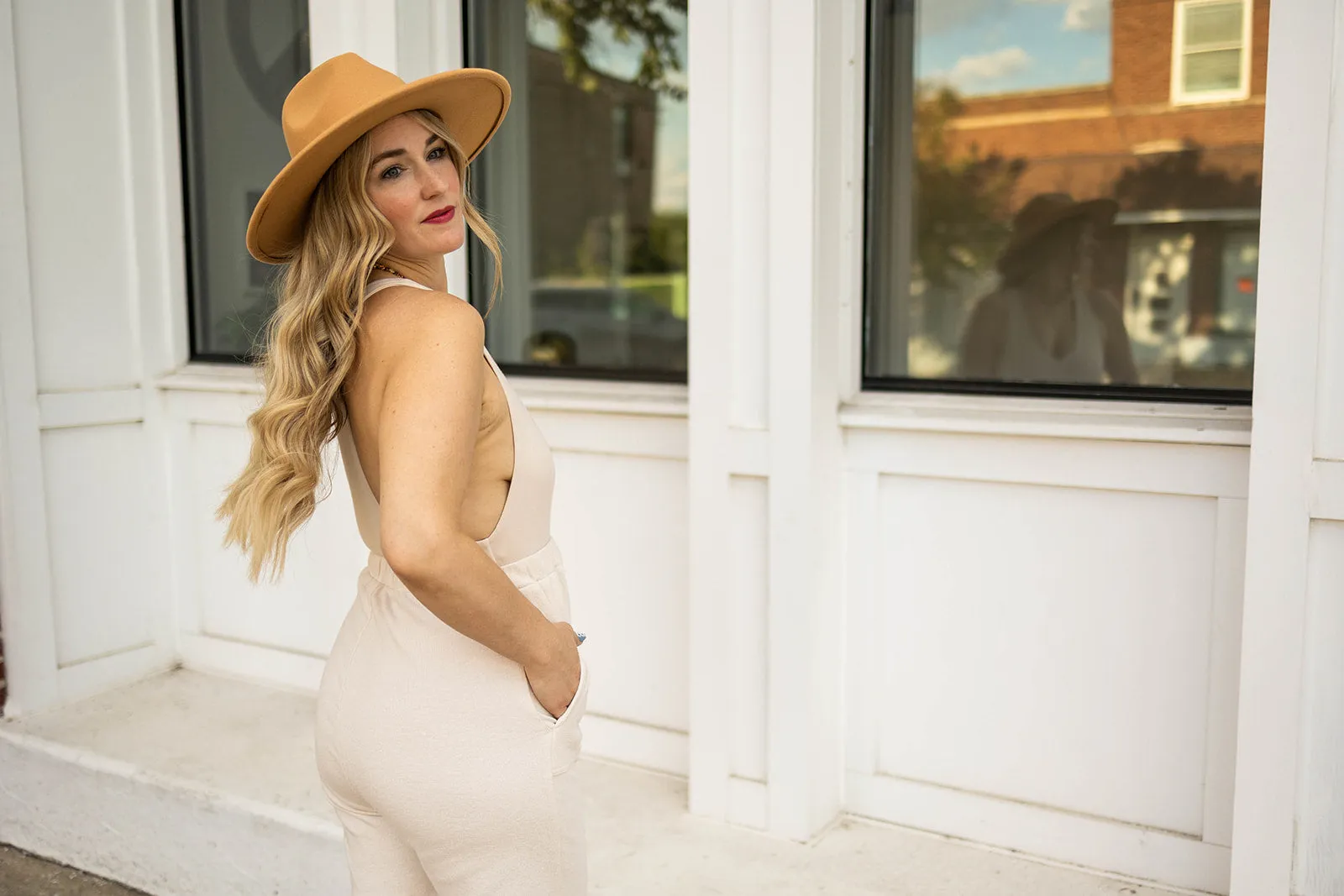 doja jumper in cream