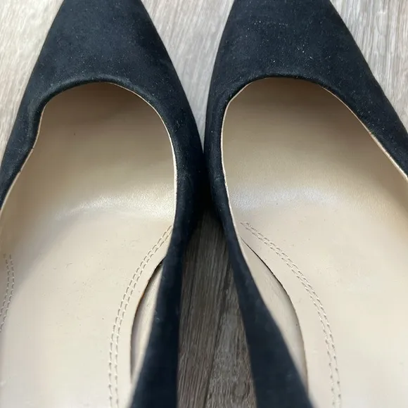 Ellen Tracy Pumps