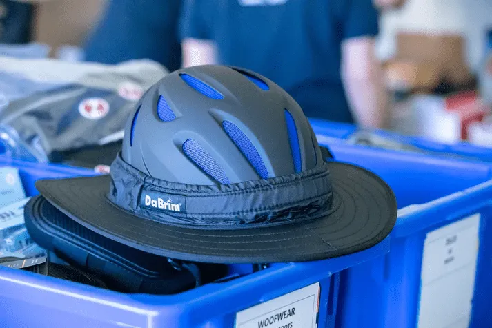 Equest Petite Sunbrim