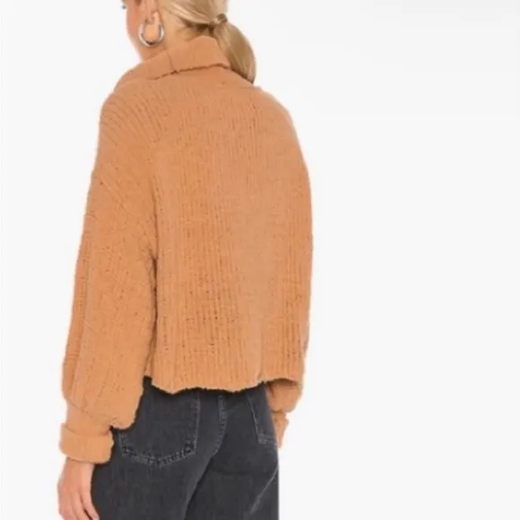 EUC FREE PEOPLE Be Yours Cowl Neck Sweater size Medium