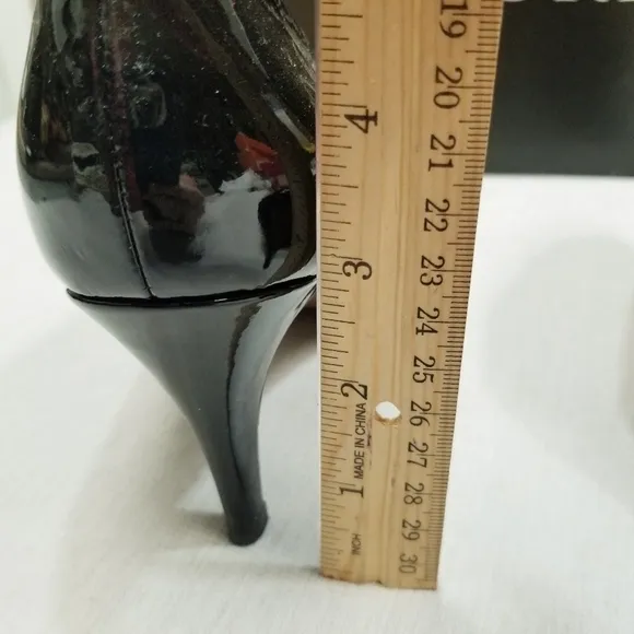 J. Crew Drea Patent Leather Peep Toe Pumps Classic Black LBD 3 in Heels size 8