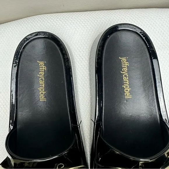 Jeffrey Campbell Epirus Slide Sandal Black Patent Gold Chain Sz 5.5