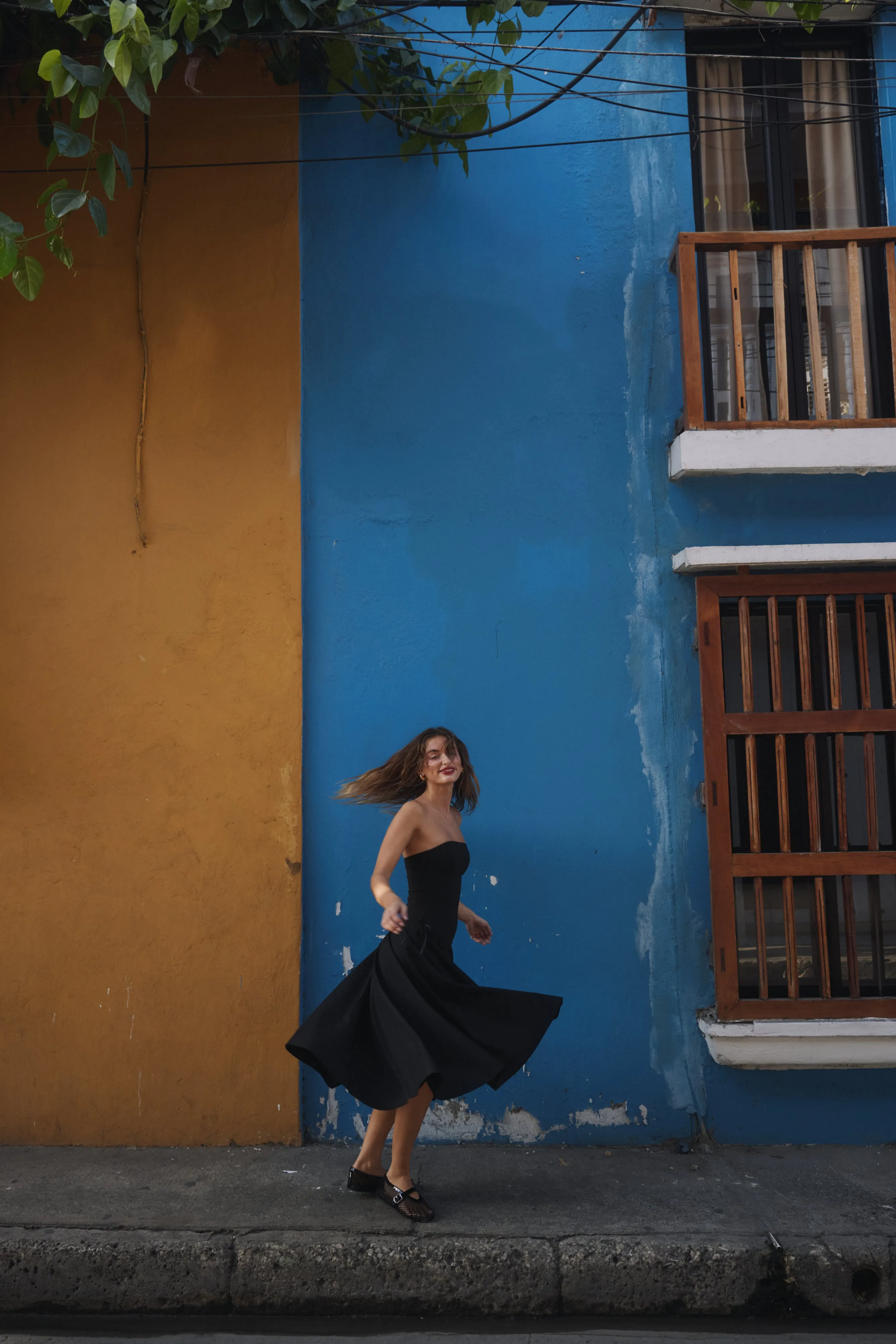 Kittie Maxi Dress in Noir