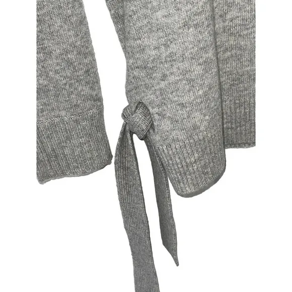Lark &amp; Ro Size S Gray 100 % Cashmere Tie Hem Soft Cozy Sweater