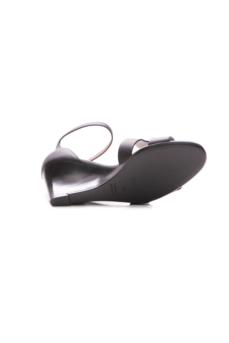 Legend Sandals - Size 38