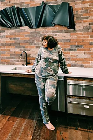 Lizzy Camo Pullover