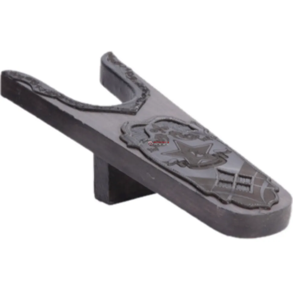Los Altos Wooden/Lizard Skin Boot Jack
