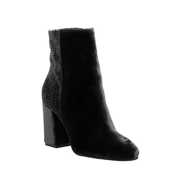 Lucky Brand Womens Black Velvet Wesson Bootie block heel 7