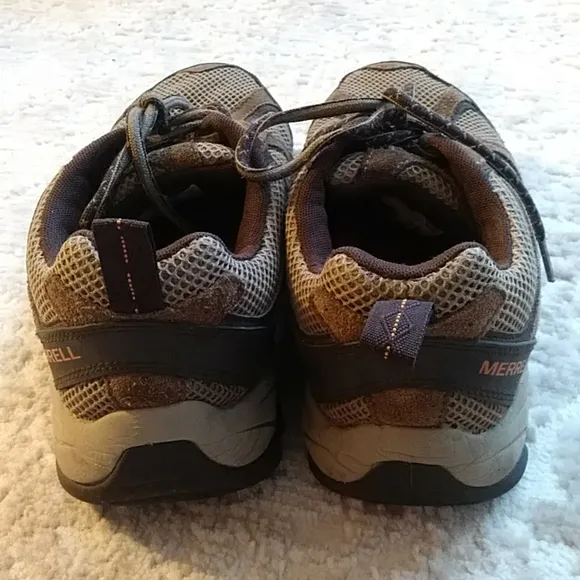 Merrell Air Cushion Hiking Shoes Brown 8.5