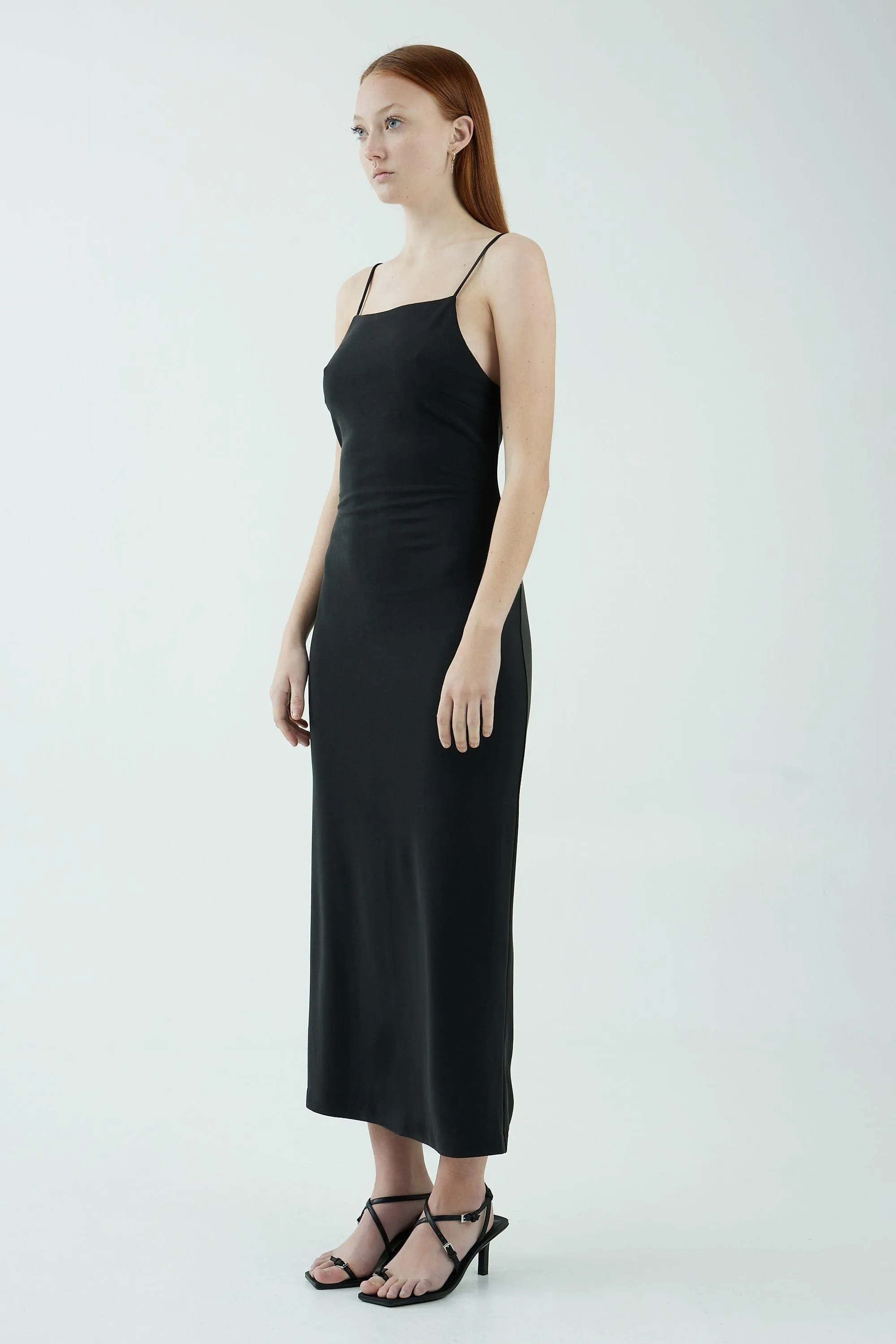 MODE STRAIGHT NECK MAXI | WASHED BLACK