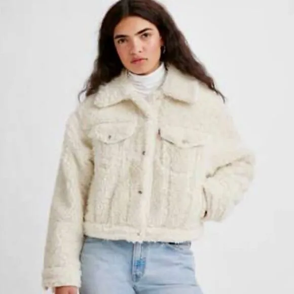 NEW Levi's Baby Bubble Sherpa Trucker Jacket Coconut Milk Cream Off White Size L