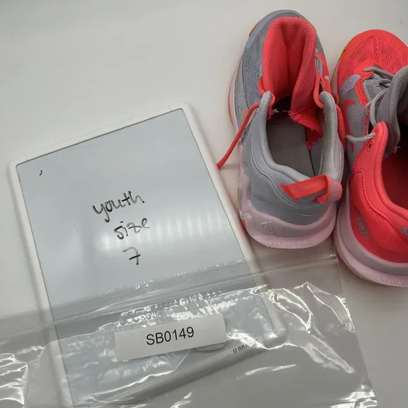 Nike Shoes Youth Size 7 Giannis Immortality 2 Bright Crimson Gray DQ1943-600