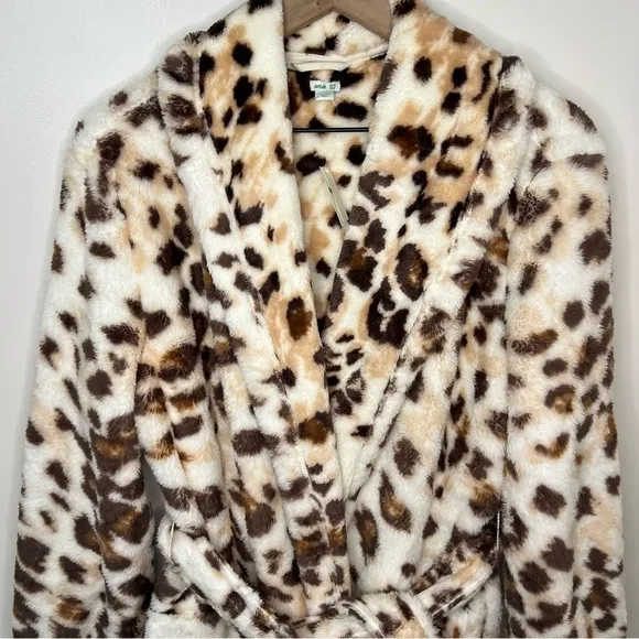 NWT Aerie Plush Robe Leopard Print Super Soft Cozy Sherpa Women's Size XS/S