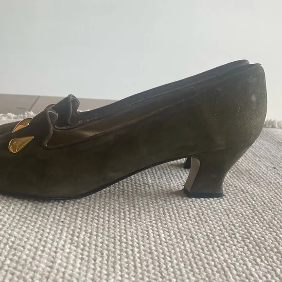 Proxy Olive Green Suede Pumps Embellished Gold Nuggets, Made in Spain, Size 9.5