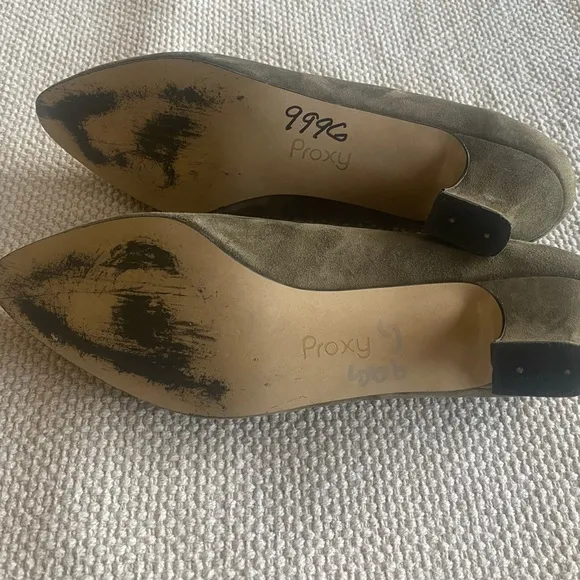 Proxy Olive Green Suede Pumps Embellished Gold Nuggets, Made in Spain, Size 9.5