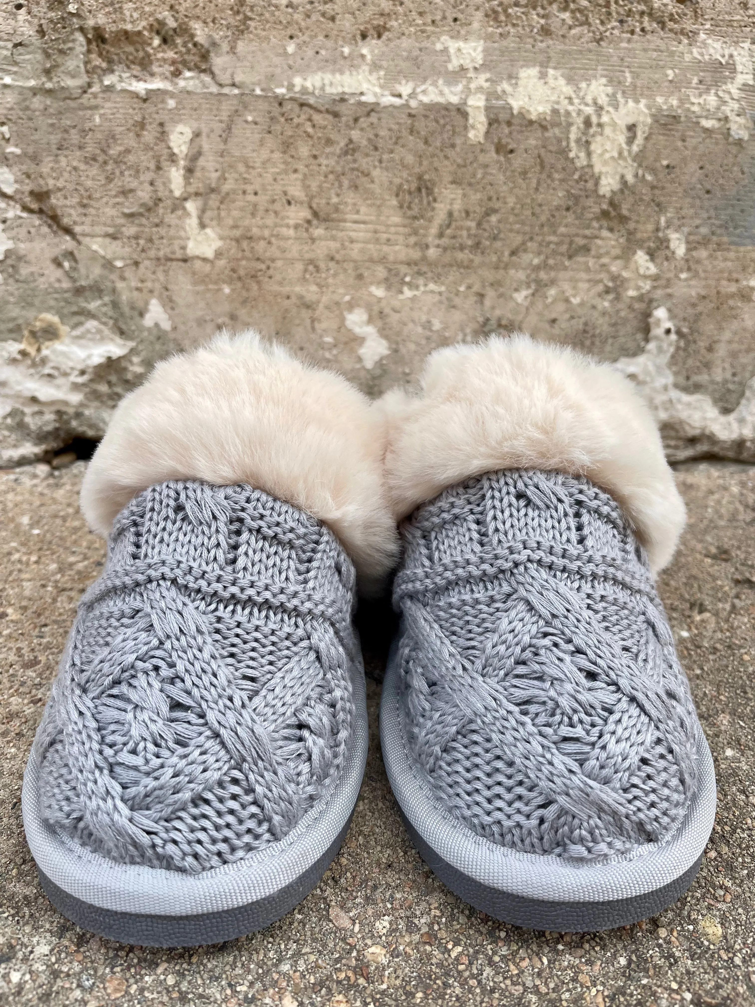 Purl Slippers || Grey