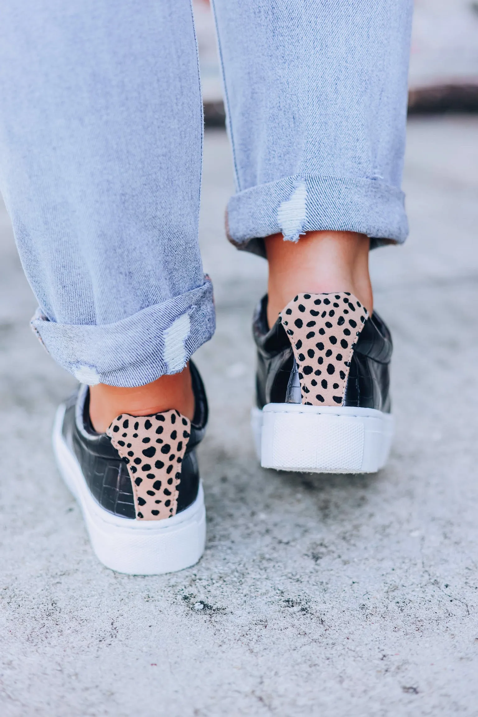 Royal Lace Up Sneaker - Black