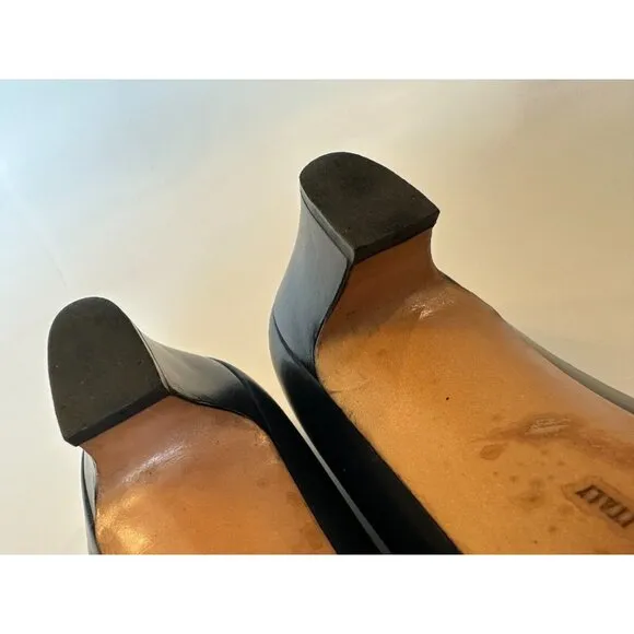 SALVATORE Ferragamo Womens Pumps Vintage DQ 38510 Made In‎ Italy Navy 8.5 B