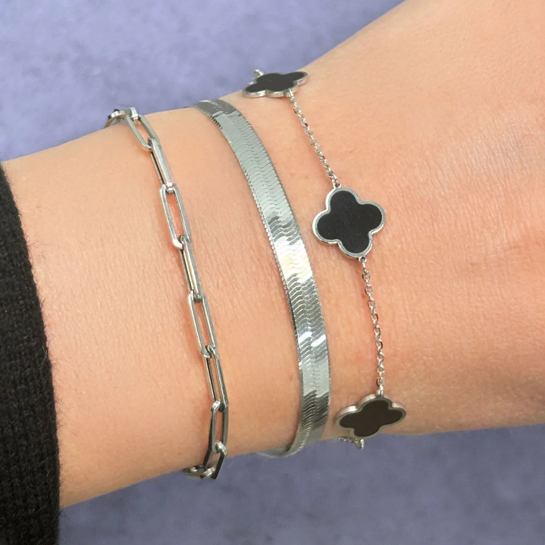 Small Onyx Clover Bracelet