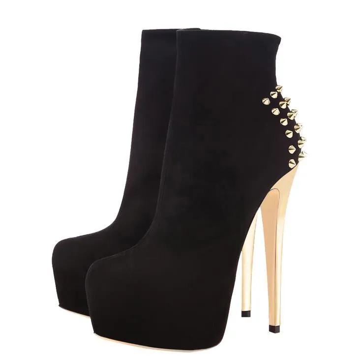 Spike My Life Booty Shoe
