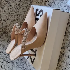 Suede schutz Nude Elisah mule pumps US sz 9.5