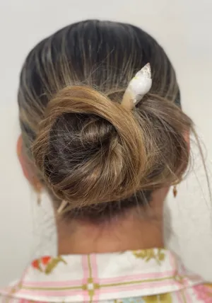 Summer Shell Hair Pin