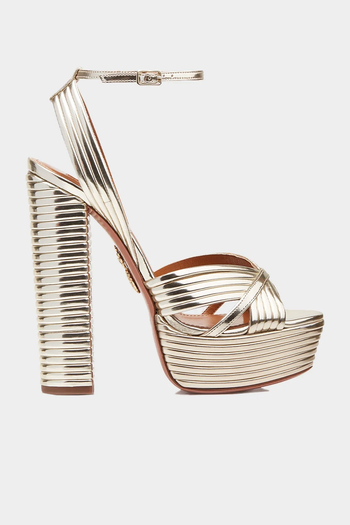 Sundance Plateau 140 in Light Gold
