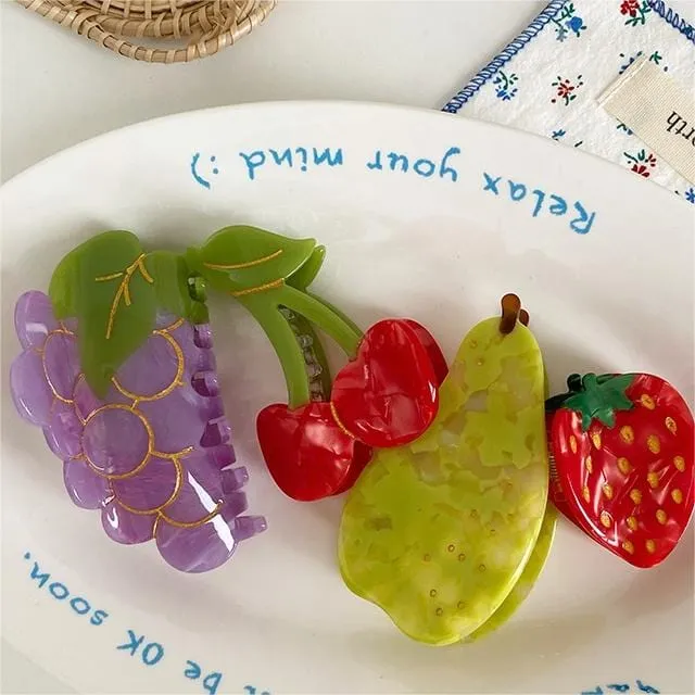 Sweet Grape Summer Trend Hair Claw