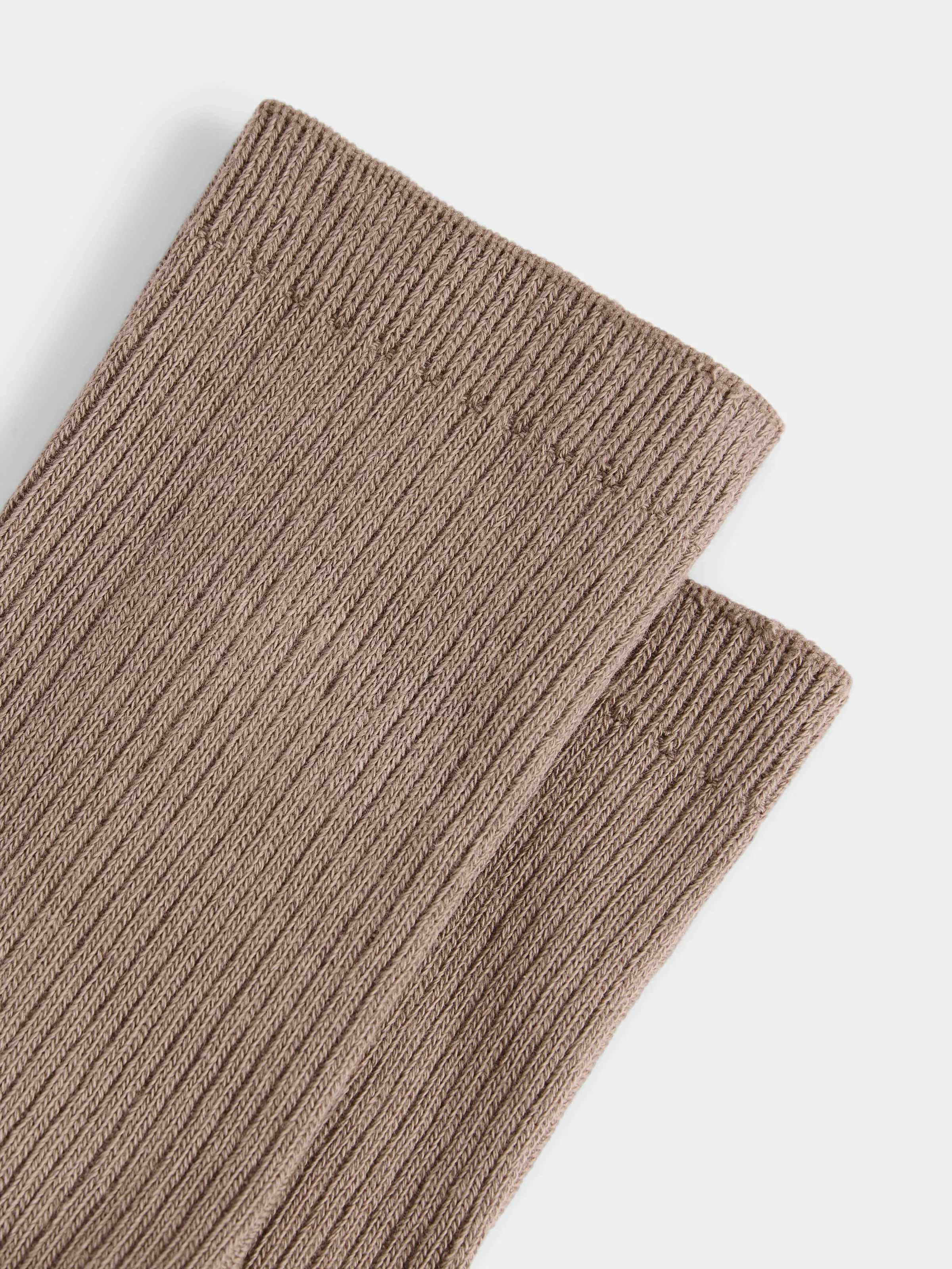 The Ribbed Socks in Beige