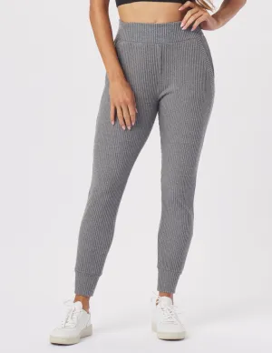 Valley 7/8 Jogger: Charcoal