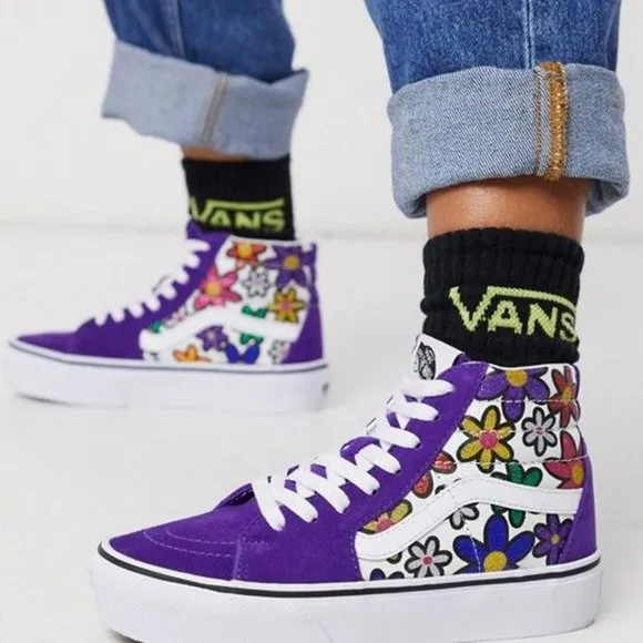 Vans Sk8-Hi Platform 2.0 (Glitter Daisies/Rainbow). Brand New. Kids Size: 4y