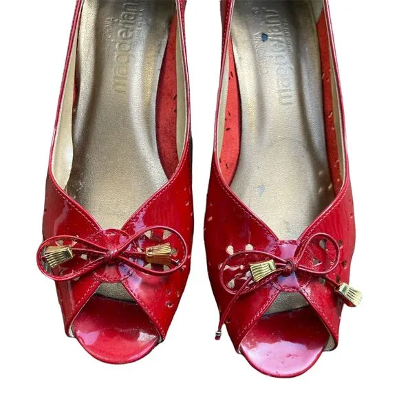 VTG Magdesians CA Red Tassels Eyelet Shiny Leather Pumps sz 7.5M Heels