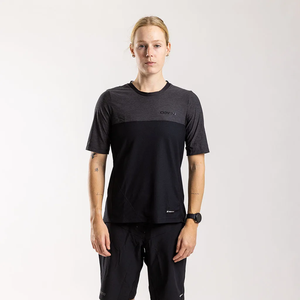 Women's Opera Trail Tee (Charcoal)