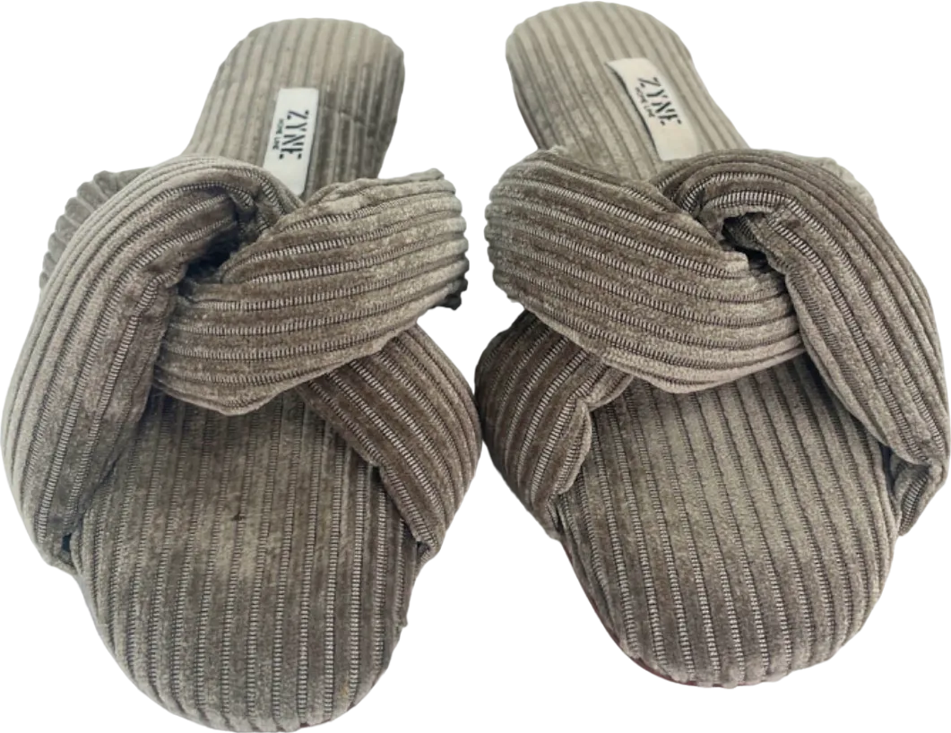 Zyne Beige Homeline Slippers UK 8